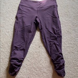 Beyond Yoga gathered leggings